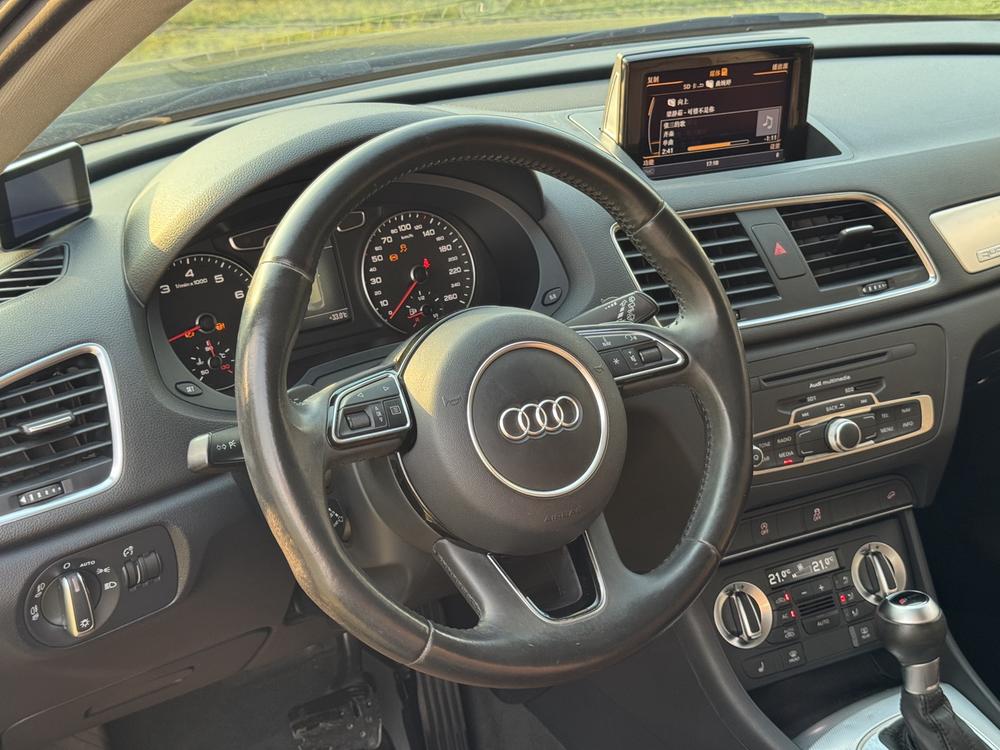 Audi Q3 2013 35 TFSI quattro Comfort – фото 14
