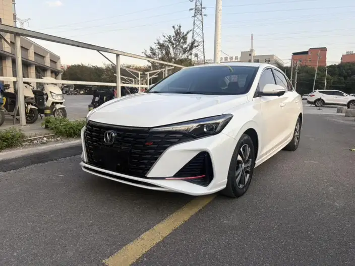 Changan Eado 2023 Model PLUS Changxiang Edition Blue whale NE 1.4T GDI DCT Noble Model – фото 1