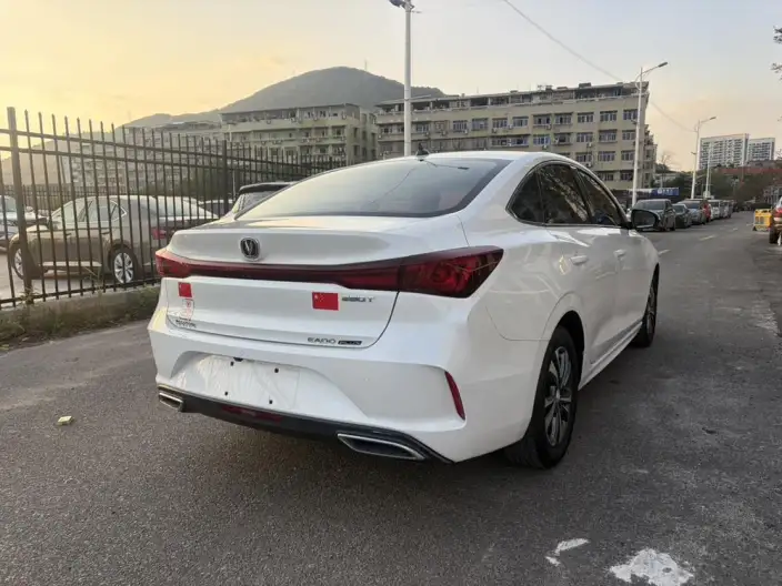 Changan Eado 2023 Model PLUS Changxiang Edition Blue whale NE 1.4T GDI DCT Noble Model – фото 7