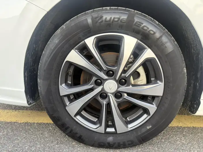 Changan Eado 2023 Model PLUS Changxiang Edition Blue whale NE 1.4T GDI DCT Noble Model – фото 8