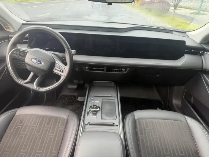 Ford Mondeo 2023 Model EcoBoost 245 Luxury Model – фото 10