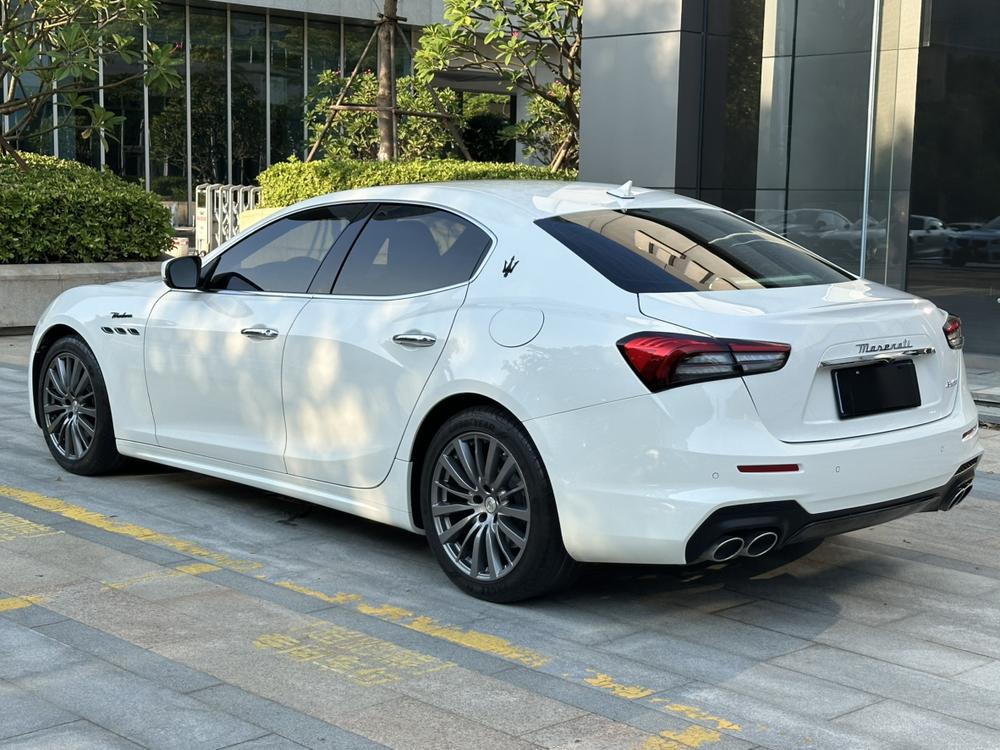 Ghibli 2023 3.0T Modena