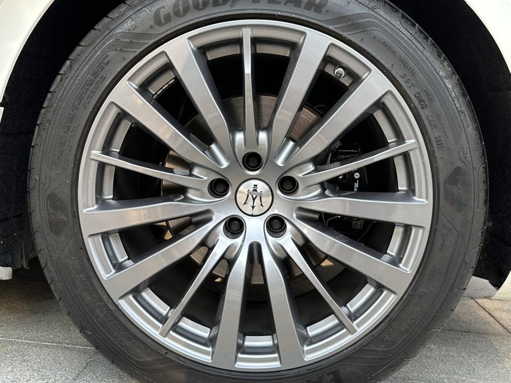 Ghibli 2023 3.0T Modena – фото 6
