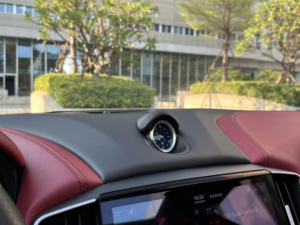 Ghibli 2023 3.0T Modena – фото 9