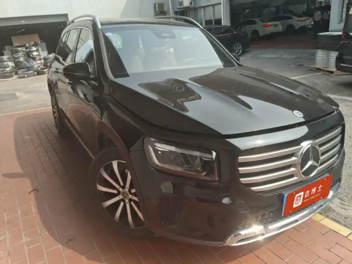 Mercedes-Benz GLB 2024 Model GLB 220 Fashion Model – фото 2