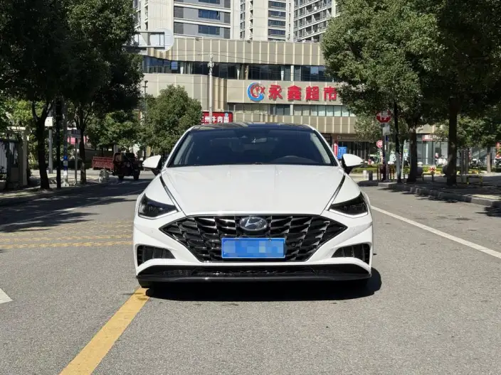 Sonata 2020 Model 270TGDi GL DCT Leading version