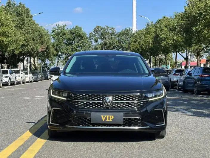 Volkswagen Passat 2023 Model Facelift 330TSI Starry sky Elite Edition – фото 2