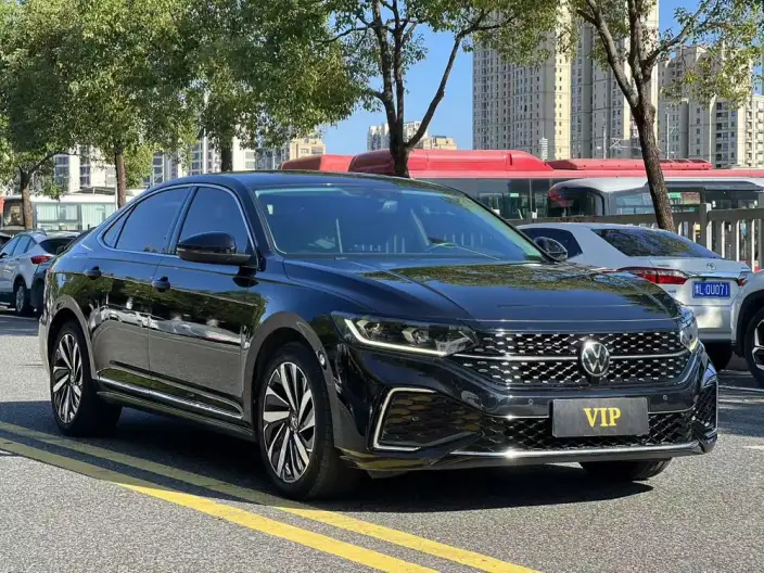 Volkswagen Passat 2023 Model Facelift 330TSI Starry sky Elite Edition – фото 3
