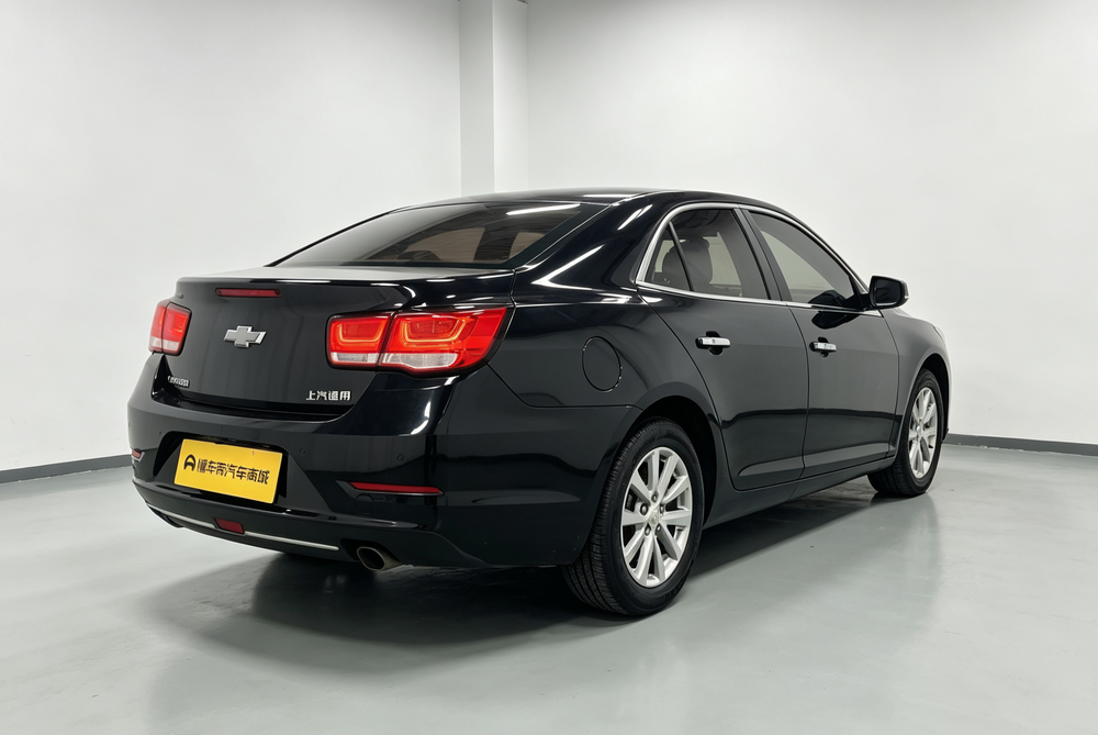 Chevrolet Malibu 2018 530T Automatic Luxury – фото 7
