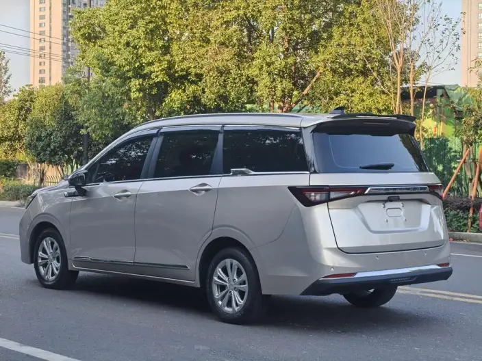 WULING Jiachen 2022 Model 1.5T CVT Smart Enjoy Luxury Model – фото 4