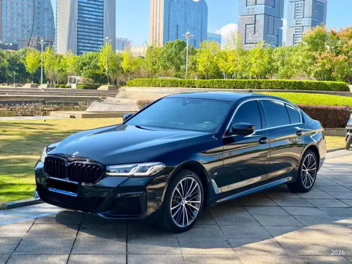 BMW 5 Series 2023 Model 530Li xDrive M Sports Set – фото 1