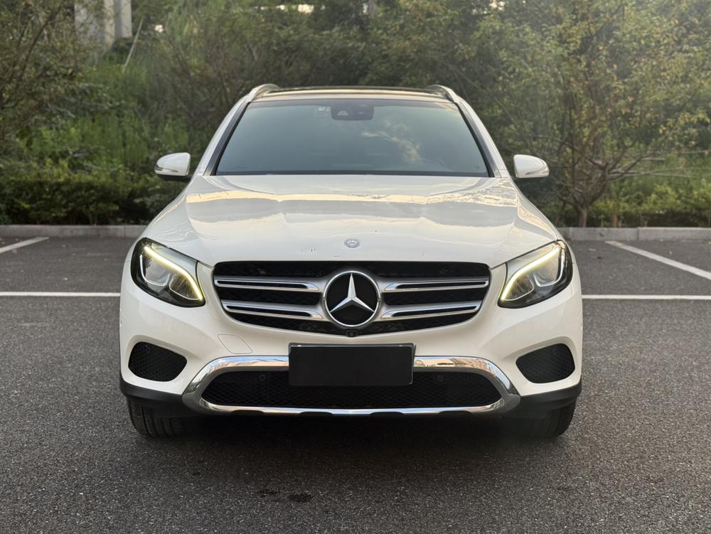 Mercedes-Benz GLC 2016 модификация GLC 260 4MATIC Luxury – фото 2