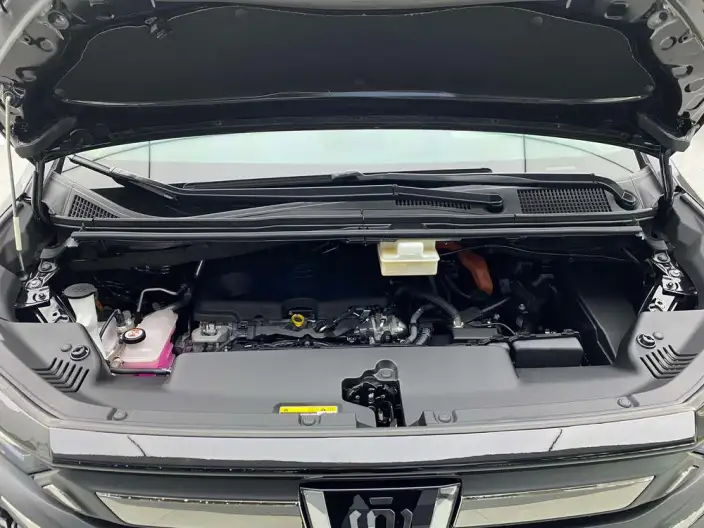 Vellfire 2023 Model Toyota Crown 2.5L Intelligent Hybrid 4WD Supreme Edition – фото 5