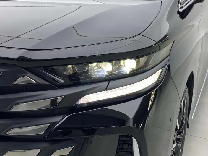 Vellfire 2023 Model Toyota Crown 2.5L Intelligent Hybrid 4WD Supreme Edition – фото 6