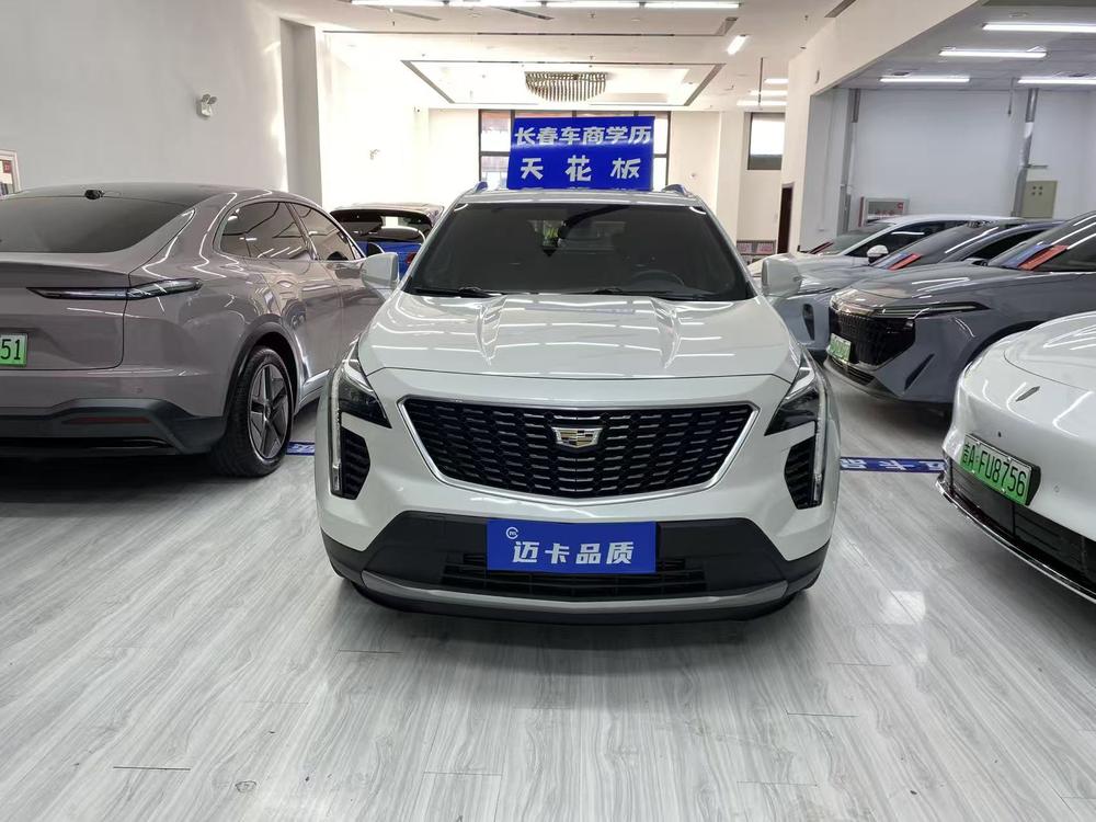 Cadillac XT4 2020 Facelift 28T 2WD Luxury Sport – фото 2