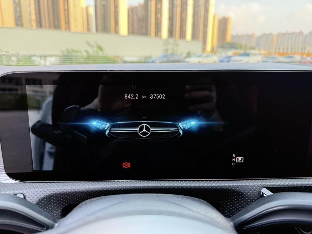 Mercedes-Benz A-Class AMG 2022 AMG A 35 L 4MATIC – фото 9