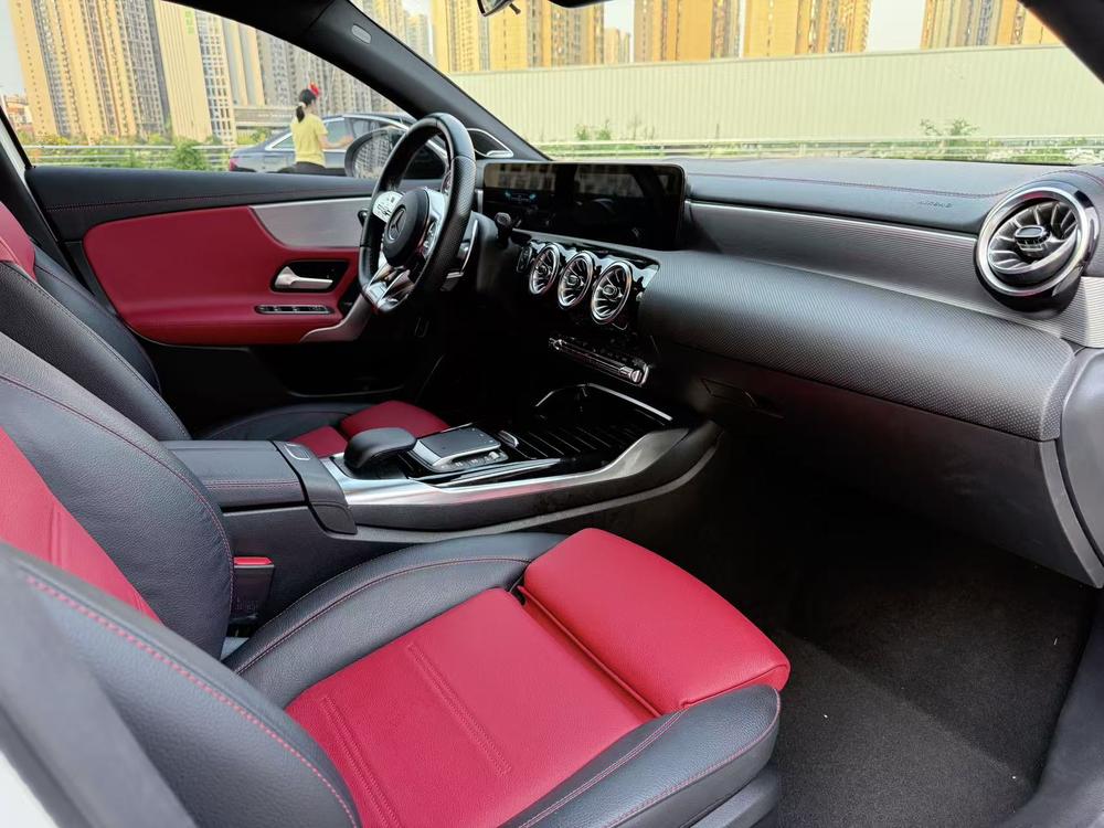Mercedes-Benz A-Class AMG 2022 AMG A 35 L 4MATIC – фото 10