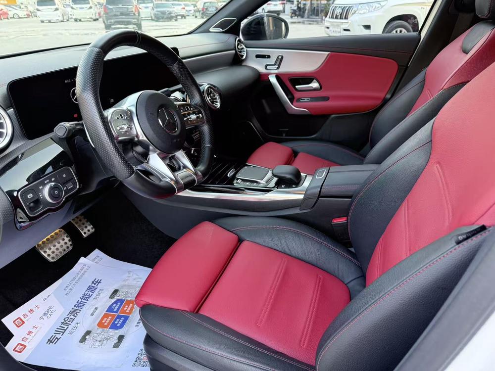 Mercedes-Benz A-Class AMG 2022 AMG A 35 L 4MATIC – фото 11
