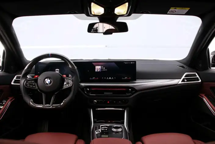 BMW 3 Series 2025 Model 330i M Sports Night Set – фото 10
