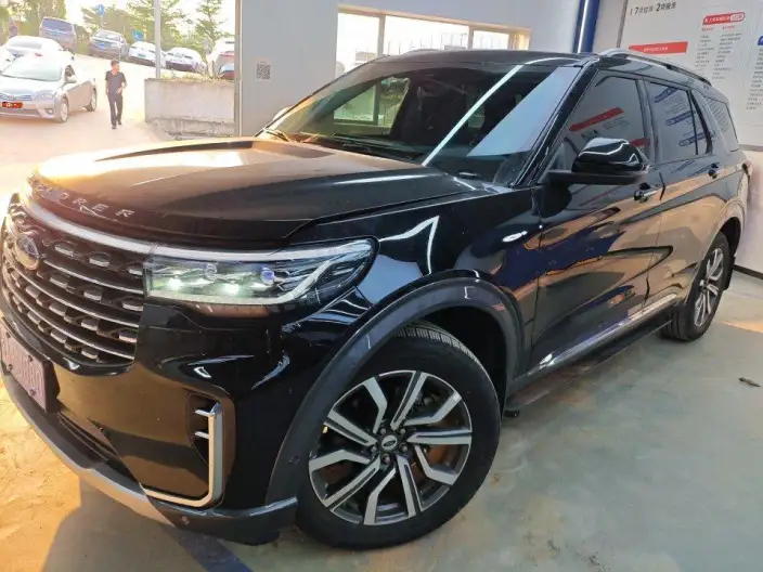 Ford Explorer 2023 Model EcoBoost 285 4WD Titan Jin Edition 6 seat