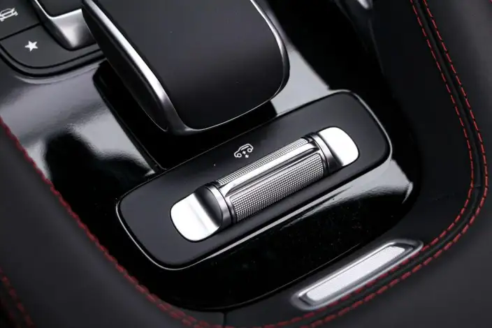 Mercedes-Benz GLE AMG 2024 Model AMG GLE 53 4MATIC+ – фото 7