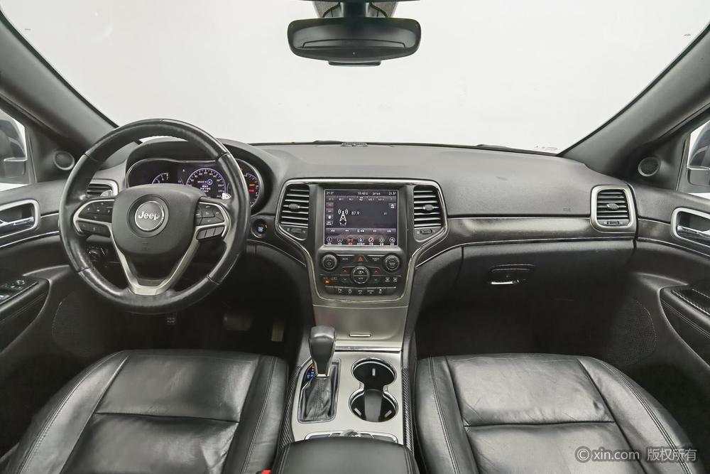 Jeep Grand Cherokee Imported 2017 3.0L Comfort Navigation – фото 14