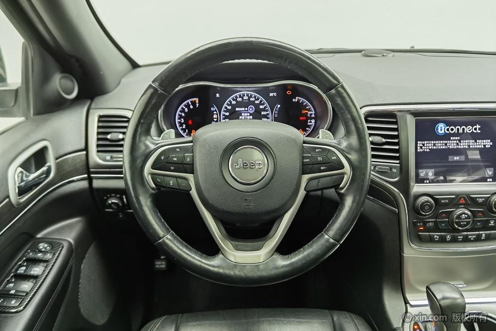 Jeep Grand Cherokee Imported 2017 3.0L Comfort Navigation – фото 15