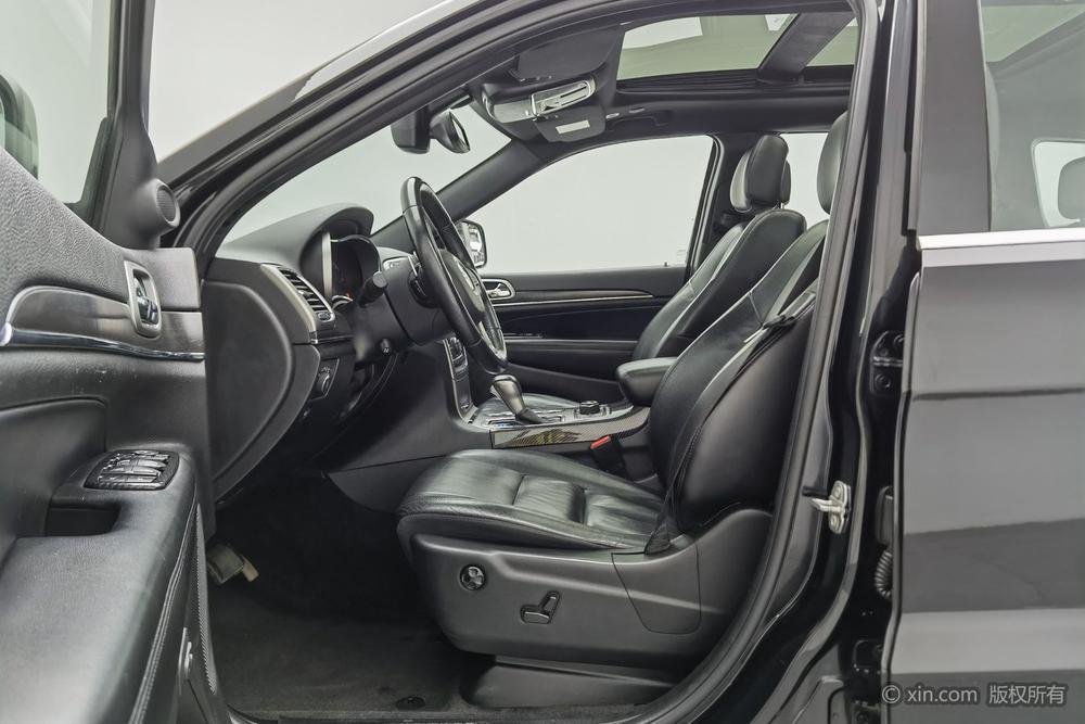 Jeep Grand Cherokee Imported 2017 3.0L Comfort Navigation – фото 17