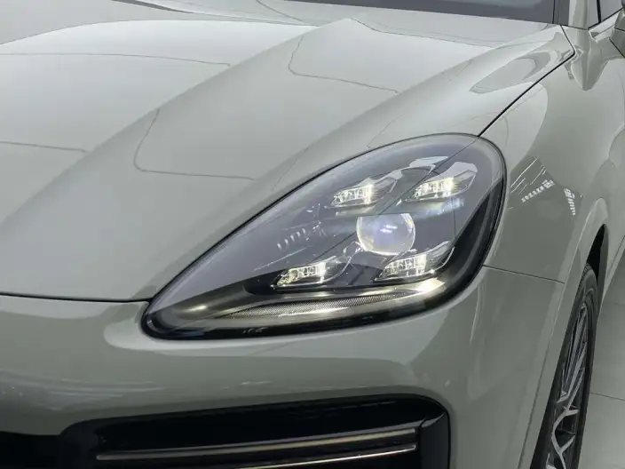 Cayenne 2023 Model Cayenne Turbo 4.0T – фото 7