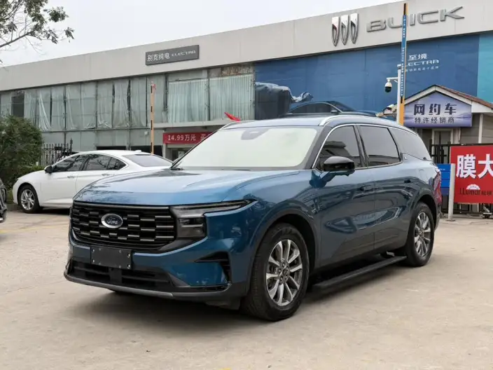 Ford Edge 2023 Model Ford Edge L 2.0T EcoBoost 2WD VII seat Luxury Model