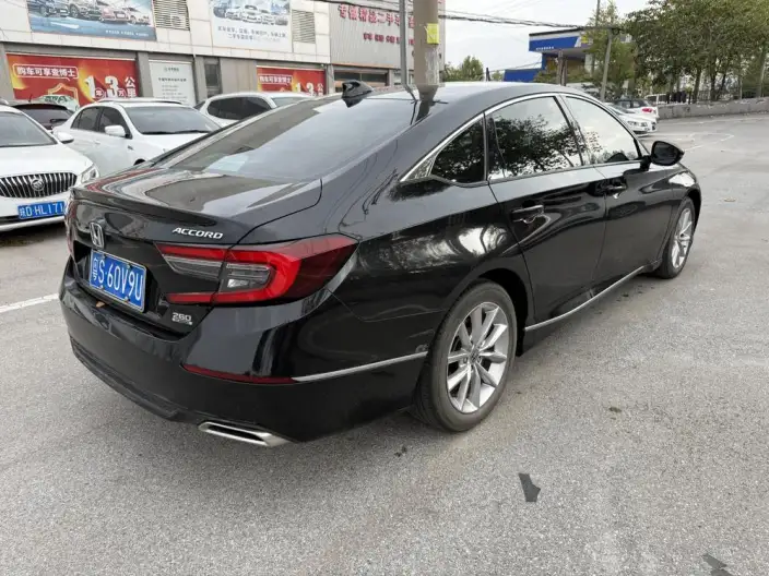 Honda Accord 2022 Model 260TURBO Deluxe Edition – фото 6