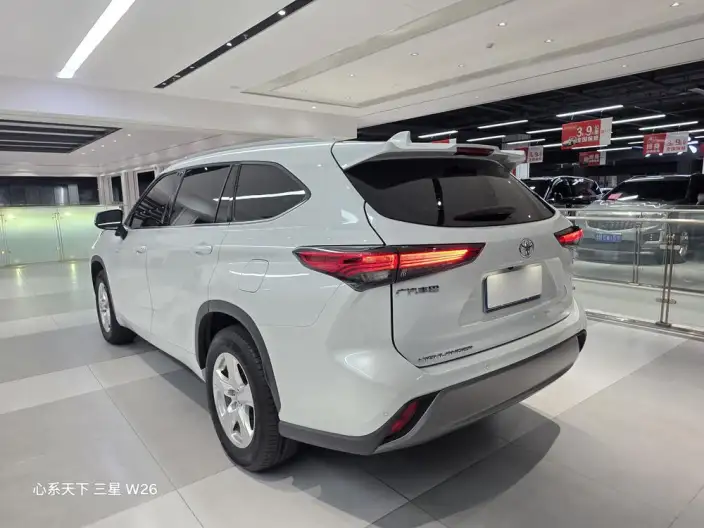 Toyota Highlander 2024 Model Hybrid 2.5L 2WD Elite Edition 5 seat – фото 4