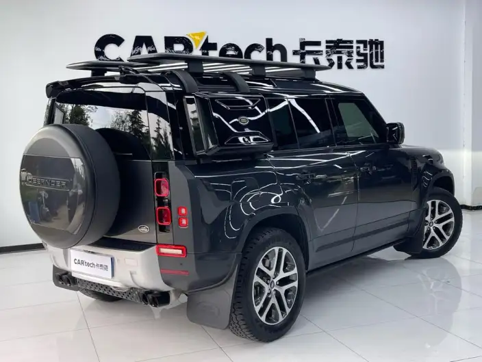 Land Rover Defender 2024 Model 110 3.0T P400 X-Dynamic HSE – фото 4