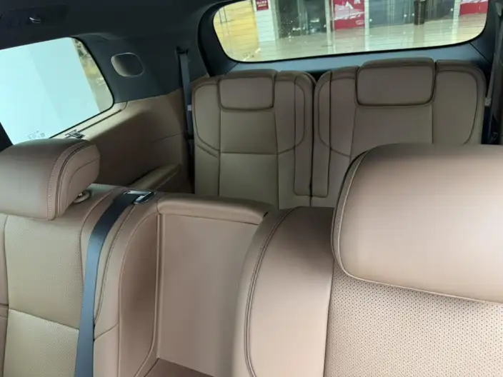 Leapmotor D19 2026 Model EV 720 Zhizun Edition VII seat – фото 9