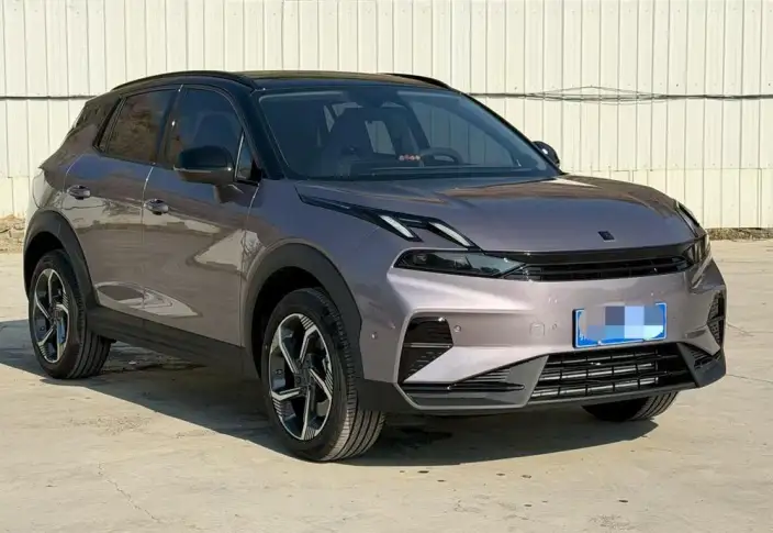 Lynk & Co 06 2026 Model Relive 1.5T Ultra – фото 3