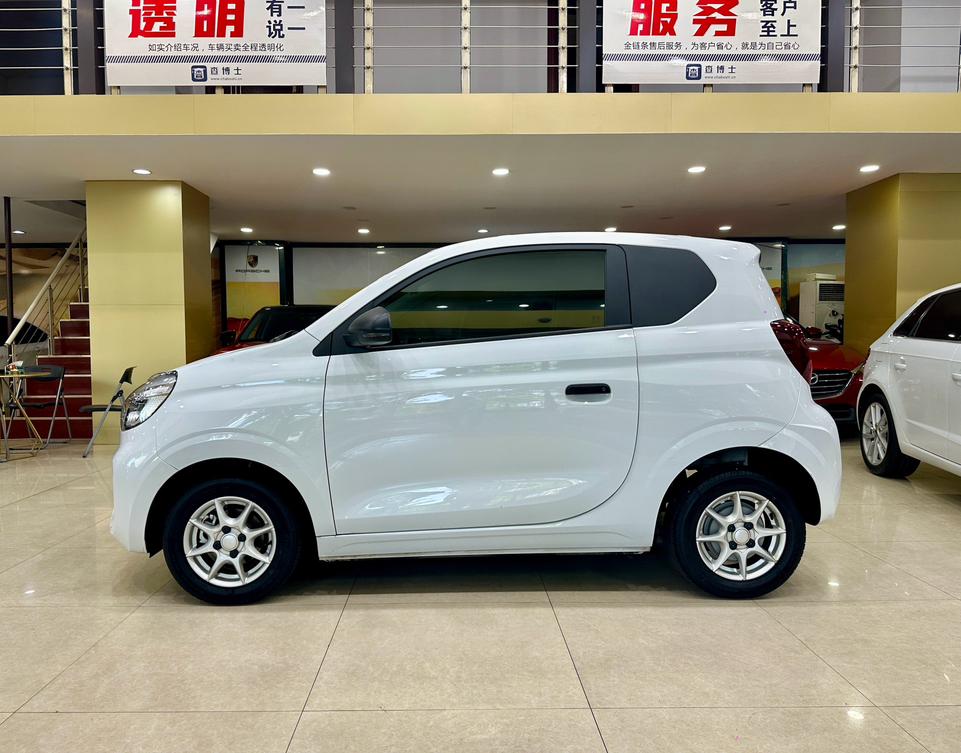 SAIC Wuling CLEVER 2022 311km Yuanyi Bobo Edition – фото 4