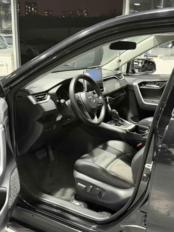 Toyota Wildlander 2022 Model Hybrid 2.5L 2WD Leading version – фото 8