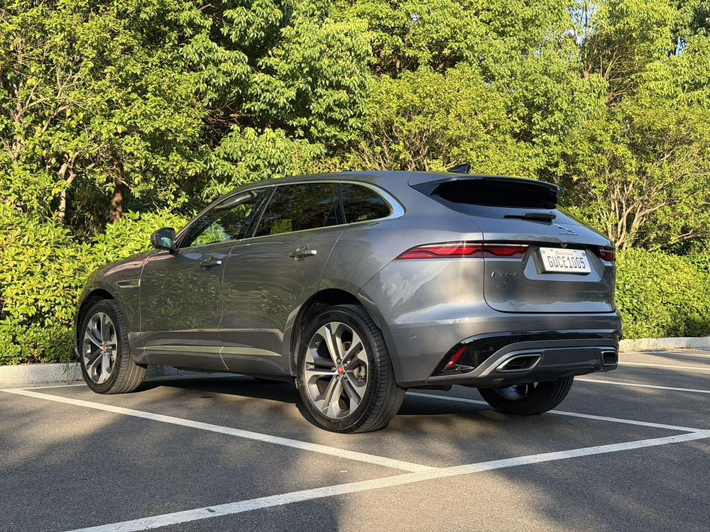 Jaguar F-PACE 2021 340PS R-Dynamic SE – фото 5
