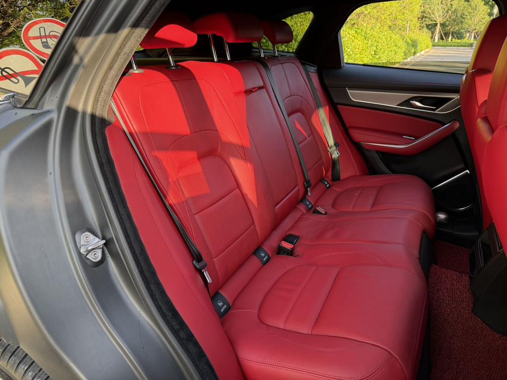 Jaguar F-PACE 2021 340PS R-Dynamic SE – фото 17