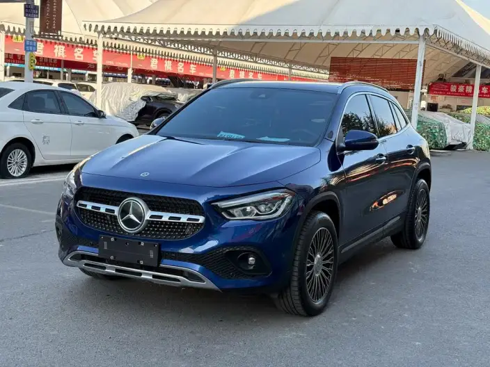 Mercedes-Benz GLA 2023 Model GLA 220 – фото 1