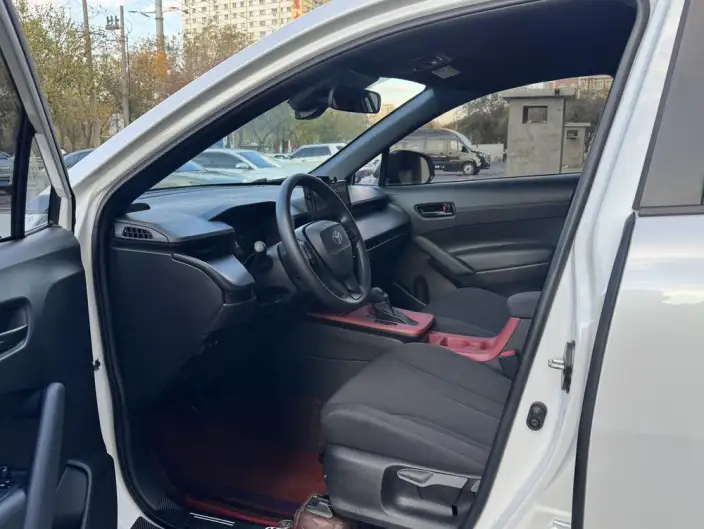 Toyota Corolla Cross 2026 Model 2.0L Intelligent Hybrid Pioneer Edition – фото 8