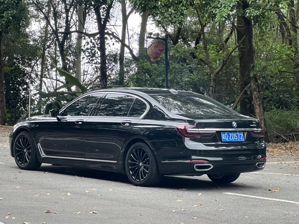 BMW 7 Series 2016 модификация 740Li Luxury – фото 4