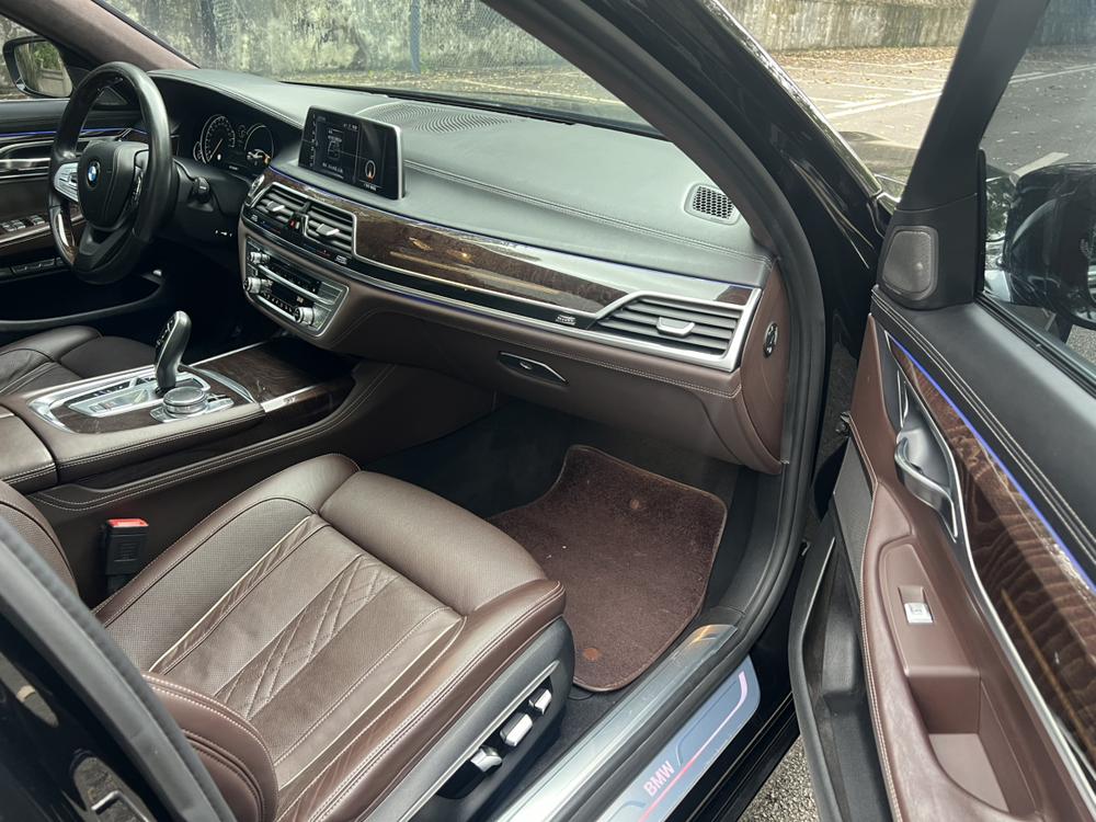 BMW 7 Series 2016 модификация 740Li Luxury – фото 8