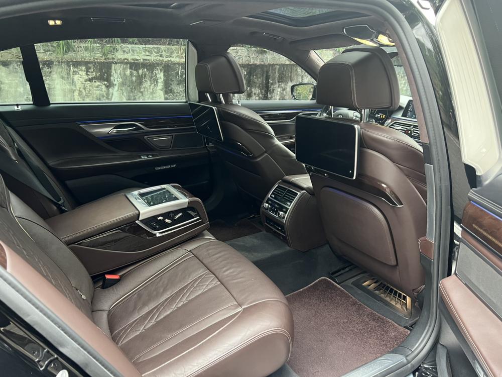 BMW 7 Series 2016 модификация 740Li Luxury – фото 15