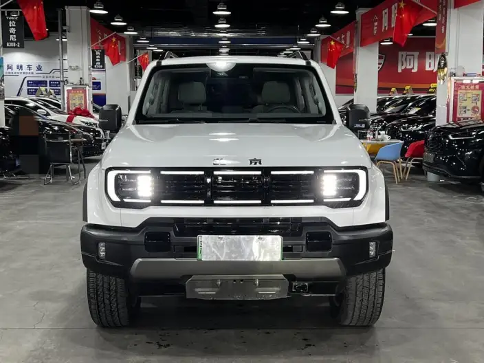 BAIC BJ40 Extended Range 2025 Model Standard Edition – фото 2
