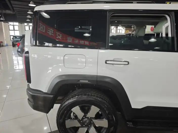 BAIC BJ40 Extended Range 2025 Model Standard Edition – фото 9