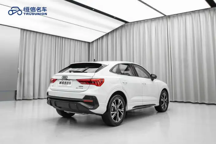 AUDI Q3 Sportback 2022 Model 40 TFSI Fashion Model – фото 6