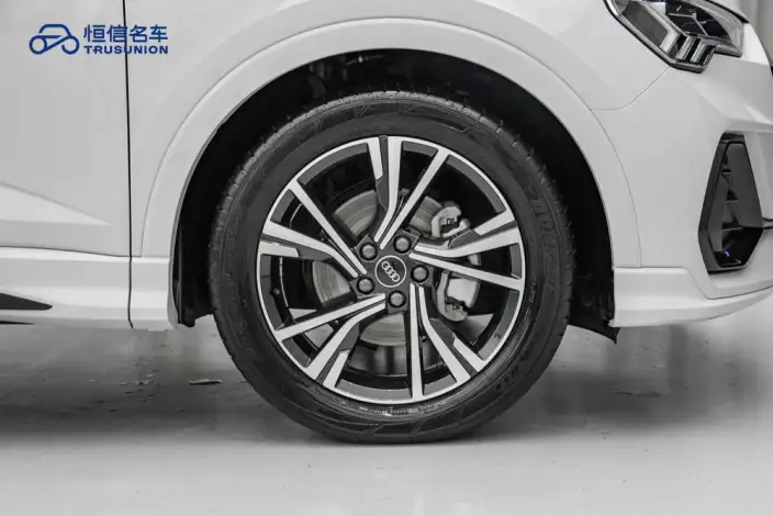 AUDI Q3 Sportback 2022 Model 40 TFSI Fashion Model – фото 9