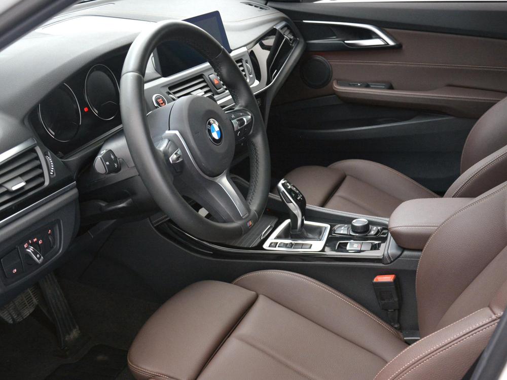 BMW 1 Series Модель 2021 года 120i M Sports Edition – фото 13