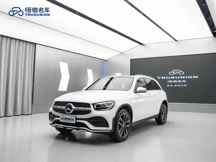 Mercedes-Benz GLC 2022 Model GLC 260 L 4MATIC Luxury Model – фото 1